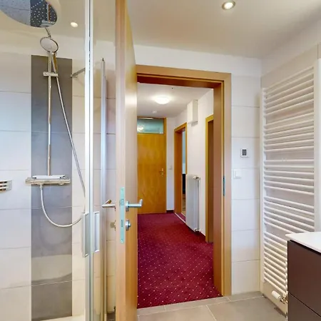 بيت ضيافة Braeuhaus 3*