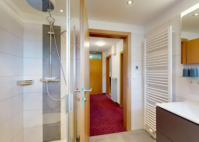 Πανσιόν Braeuhaus 3*