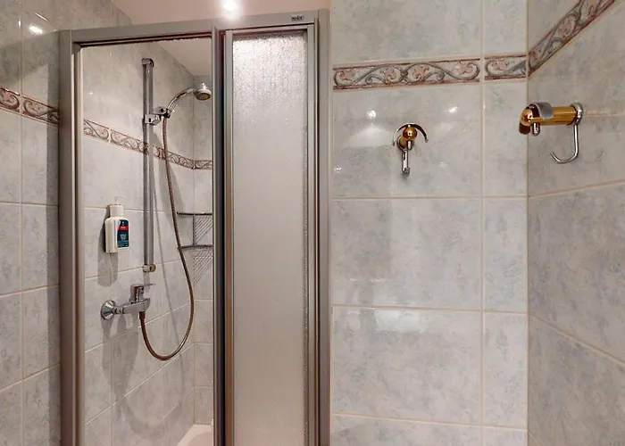 Πανσιόν Braeuhaus Bad Kleinkirchheim