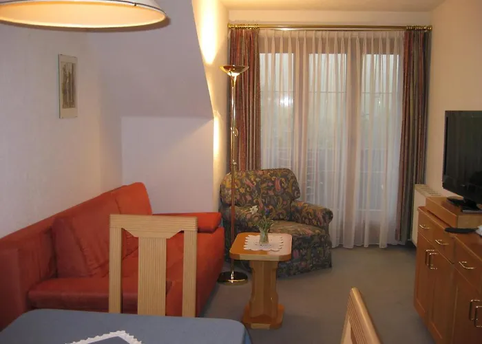 Braeuhaus Pensión 3*